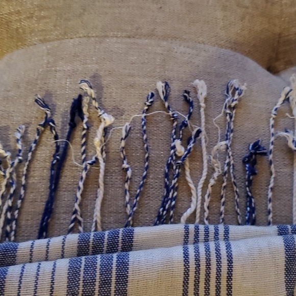 SCARF - Picture 8 of 9